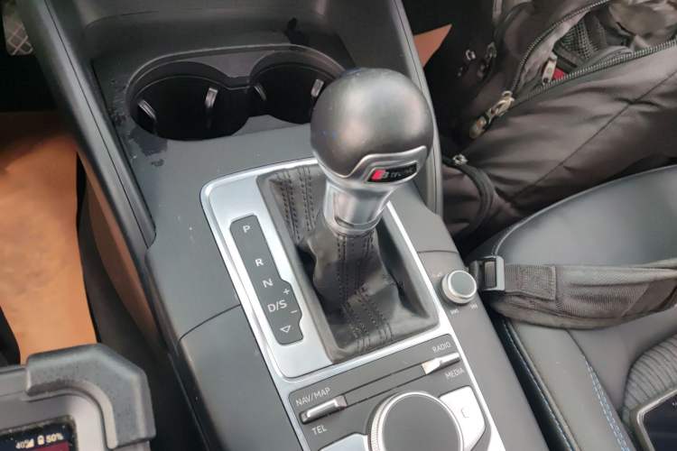 Used Audi A3 2018 30th Anniversary Edition Sportback 35 TFSI Fashion Model Gear Lever