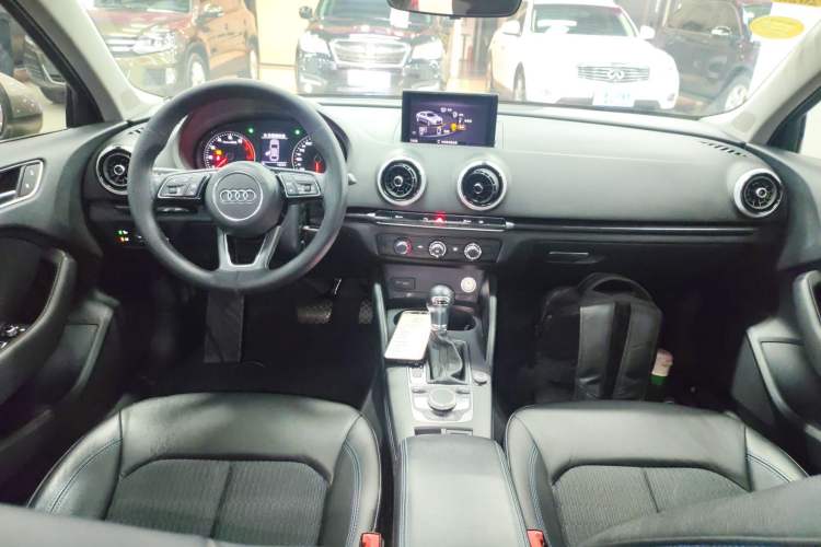 Used Audi A3 2018 30th Anniversary Edition Limousine 35 TFSI Fashion Model Interior 2
