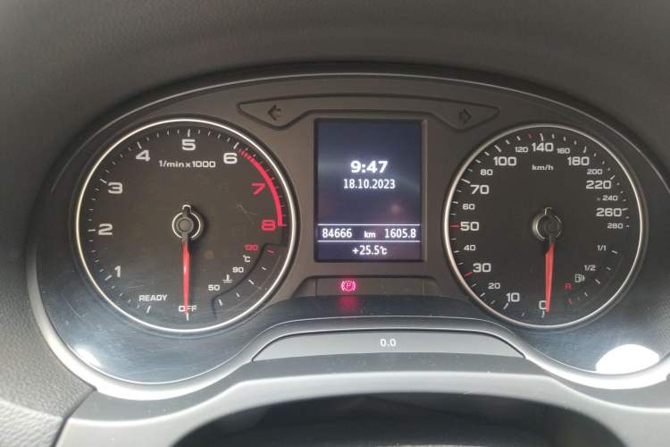 Used Audi A3 2018 30th Anniversary Edition Limousine 35 TFSI Ambition Model Odometer Close Up