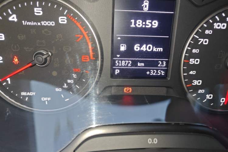 Used Audi A3 2018 30th Anniversary Edition Limousine 35 TFSI Fashion Model Odometer Close Up