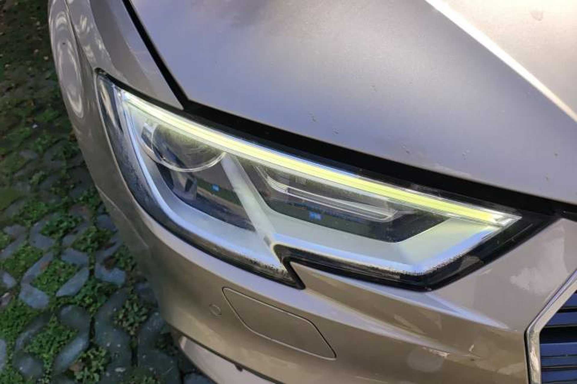 Used Audi A3 2018 30th Anniversary Edition Sportback 35 TFSI Fashion Model Right Front Headlight