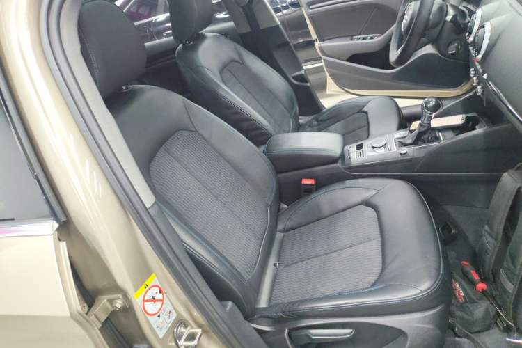 Used Audi A3 2018 30th Anniversary Edition Limousine 35 TFSI Fashion Model Right Front Seat