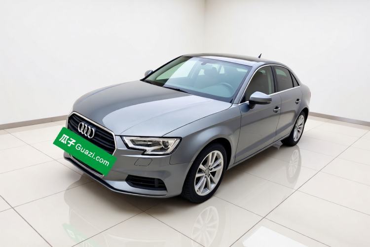 Used Audi A3 2018 30th Anniversary Edition Limousine 35 TFSI Ambition Model Guazi used car, China used car export, Used car for sale, Used cars, Cheapest cars for sale