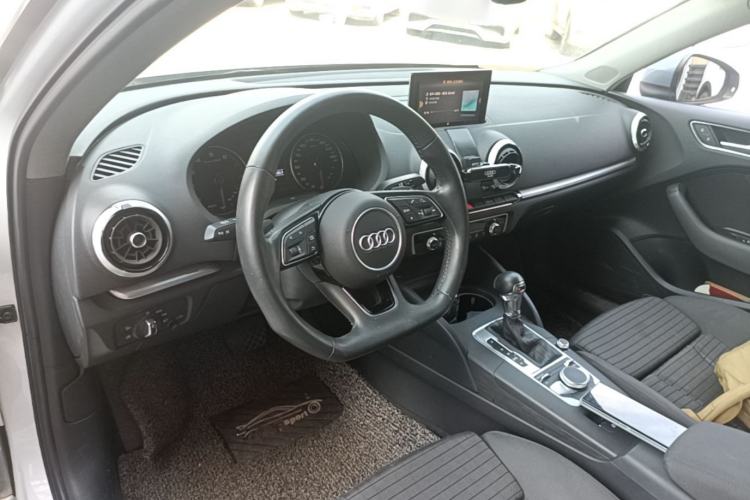 Used Audi A3 2018 30th Anniversary Edition Sportback 35 TFSI Sport Model Center Console