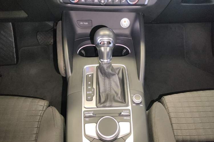 Used Audi A3 2018 30th Anniversary Edition Sportback 40 TFSI Sport Model Gear Lever