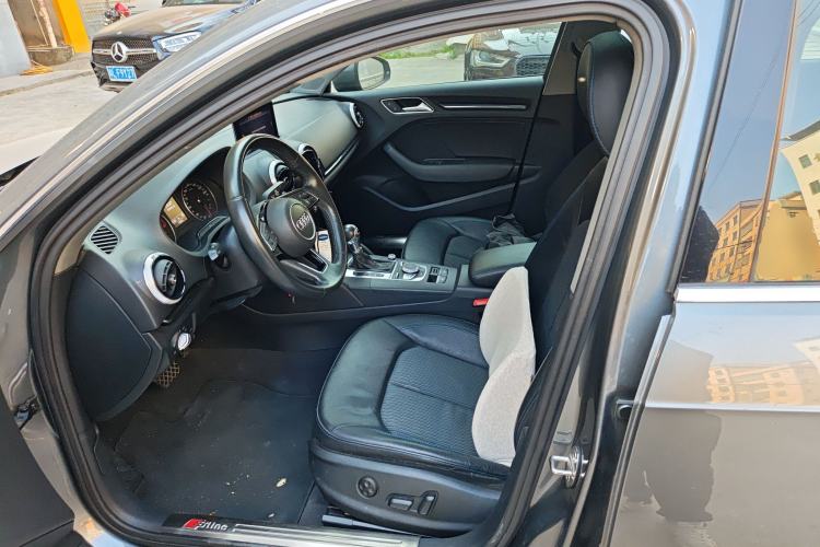 Used Audi A3 2018 30th Anniversary Edition Sportback 35 TFSI Fashion Model Left Front Seat
