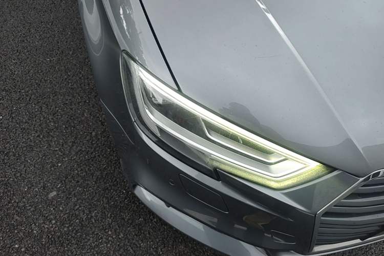 Used Audi A3 2018 30th Anniversary Edition Sportback 40 TFSI Sport Model Right Front Headlight