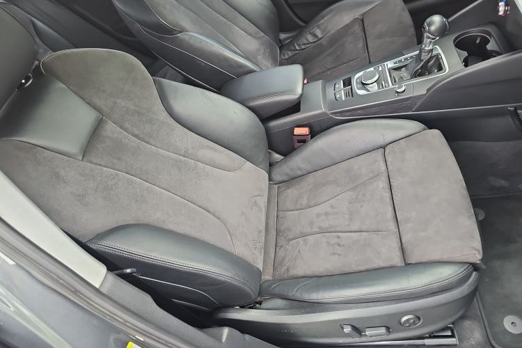 Used Audi A3 2018 30th Anniversary Edition Sportback 40 TFSI Sport Model Right Front Seat
