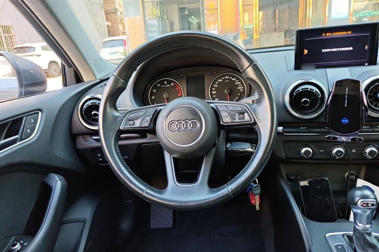 Used Audi A3 2018 30th Anniversary Edition Sportback 35 TFSI Fashion Model Steering Wheel