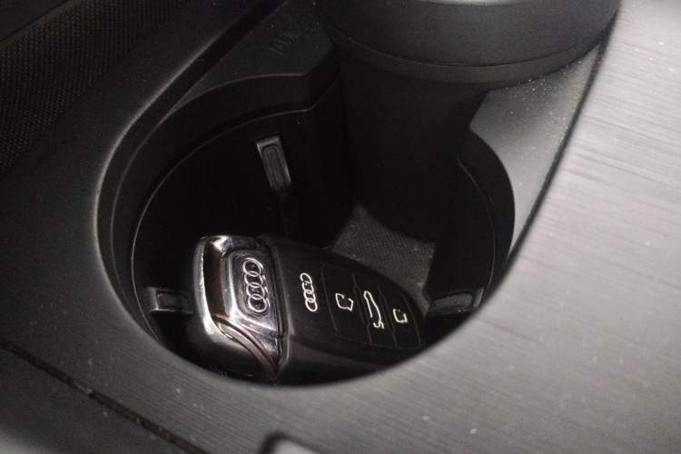 Used Audi A3 2018 30th Anniversary Edition Limousine 35 TFSI Fashion Model Vehicle Key
