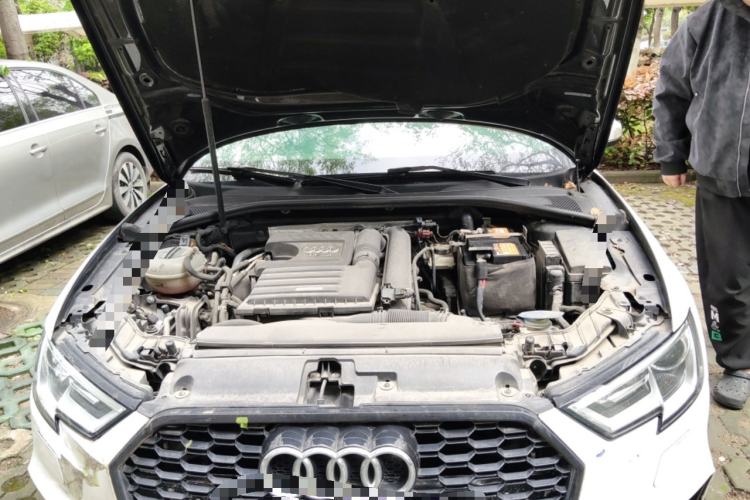 Used Audi A3 2018 30th Anniversary Edition Limousine 35 TFSI Ambition Model Engine Bay