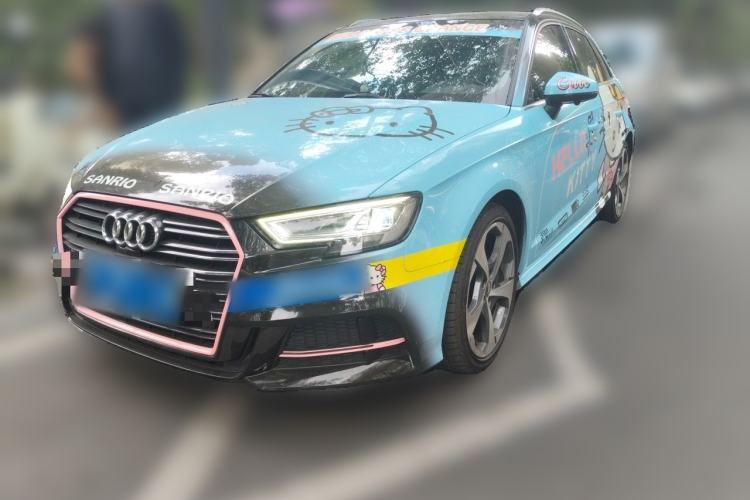 Used Audi A3 2018 30th Anniversary Edition Sportback 40 TFSI Sport Model Guazi used car, China used car export, Used car for sale, Used cars, Cheapest cars for sale