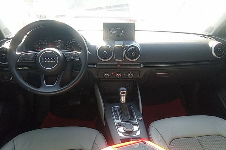 Used Audi A3 2018 30th Anniversary Edition Limousine 35 TFSI Fashion Model Center Console
