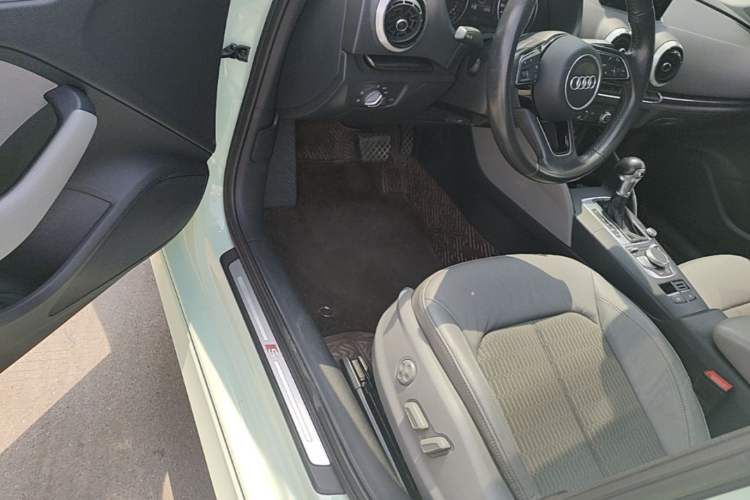 Used Audi A3 2018 30th Anniversary Edition Limousine 35 TFSI Fashion Model Driver Seat