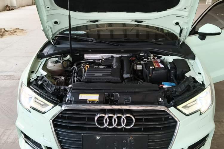 Used Audi A3 2018 30th Anniversary Edition Limousine 35 TFSI Fashion Model Engine Bay