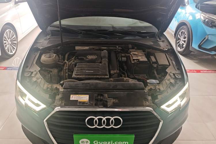 Used Audi A3 2018 30th Anniversary Edition Sportback 35 TFSI Ambition Model Engine Bay