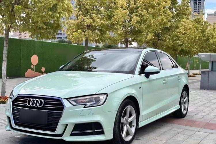 Used Audi A3 2018 30th Anniversary Edition Limousine 35 TFSI Fashion Model Guazi used car, China used car export, Used car for sale, Used cars, Cheapest cars for sale