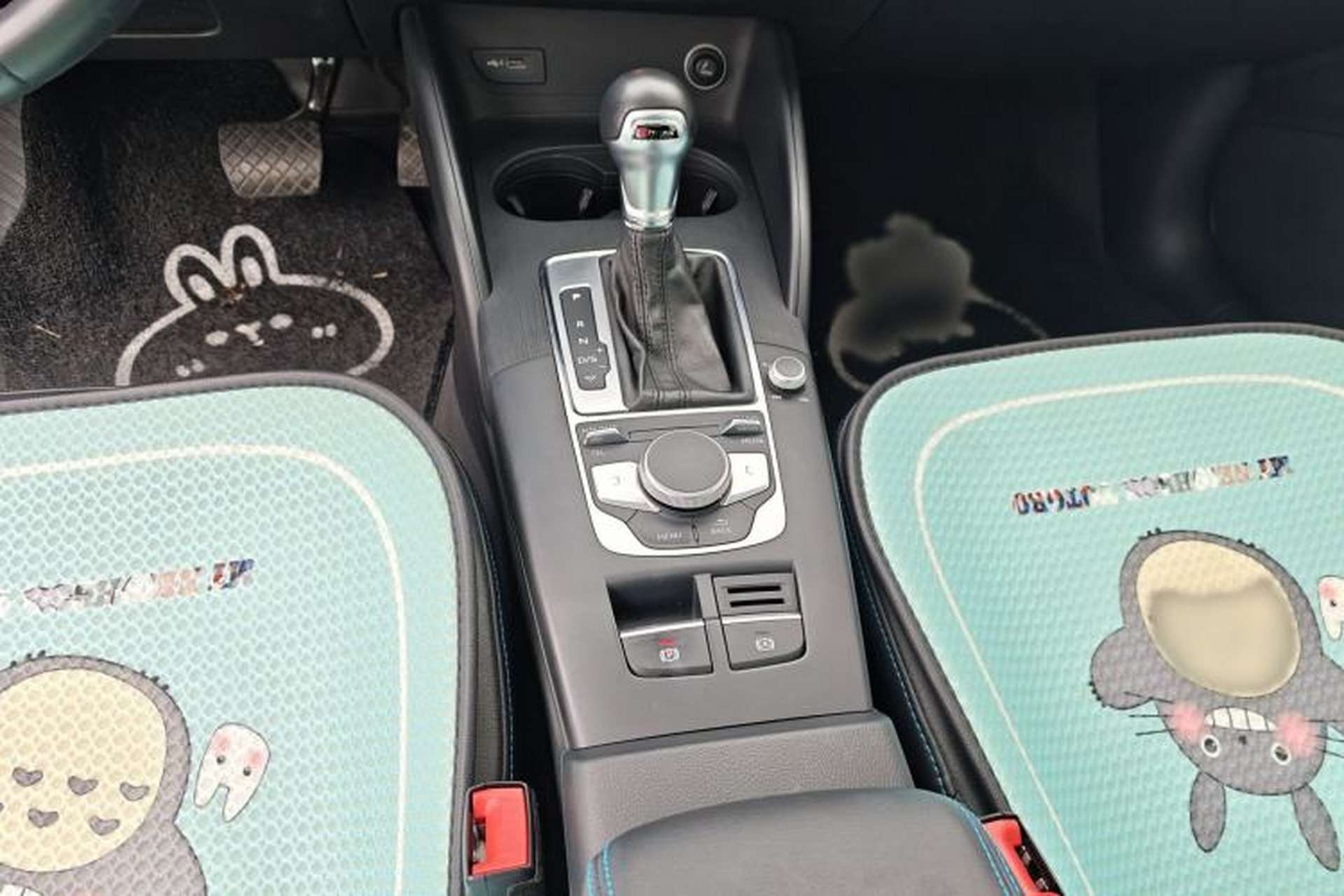 Used Audi A3 2018 30th Anniversary Edition Limousine 35 TFSI Fashion Model Gear Lever