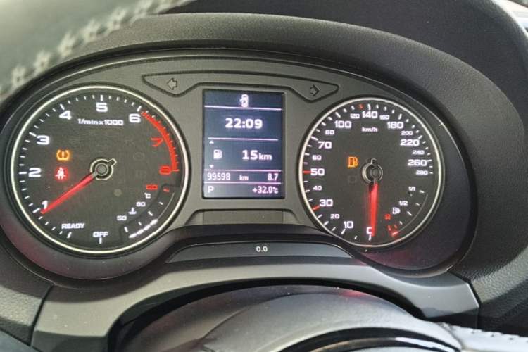 Used Audi A3 2018 30th Anniversary Edition Limousine 35 TFSI Fashion Model Instrument Cluster