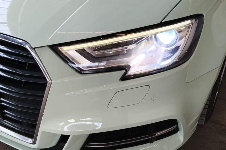 Used Audi A3 2018 30th Anniversary Edition Limousine 35 TFSI Fashion Model Left Front Headlight