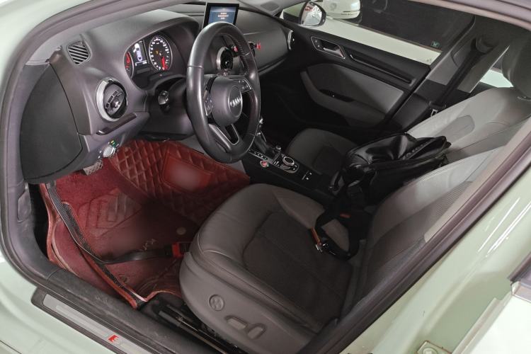 Used Audi A3 2018 30th Anniversary Edition Limousine 35 TFSI Fashion Model Left Front Seat