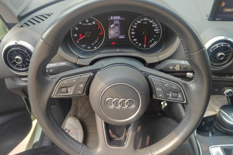 Used Audi A3 2018 30th Anniversary Edition Limousine 35 TFSI Fashion Model Steering Wheel