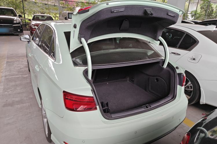 Used Audi A3 2018 30th Anniversary Edition Limousine 35 TFSI Fashion Model Trunk
