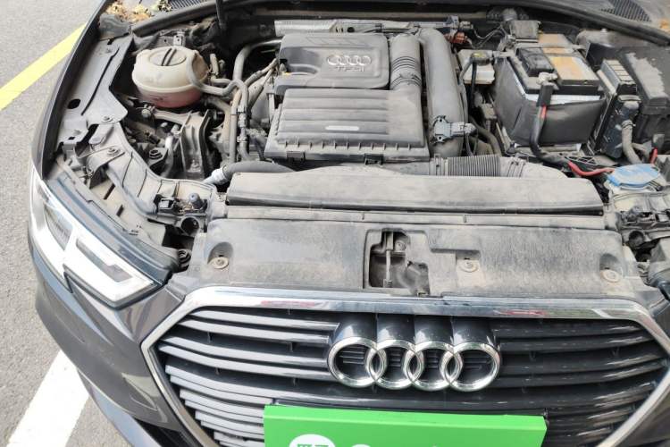 Used Audi A3 2018 30th Anniversary Edition Sportback 35 TFSI Fashion Model Engine Bay Right