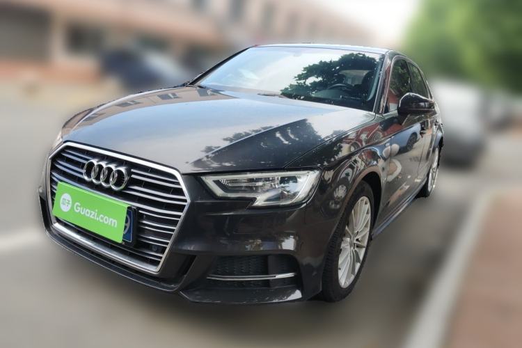 Used Audi A3 2018 30th Anniversary Edition Sportback 35 TFSI Fashion Model Guazi used car, China used car export, Used car for sale, Used  cars, Cheapest cars for sale