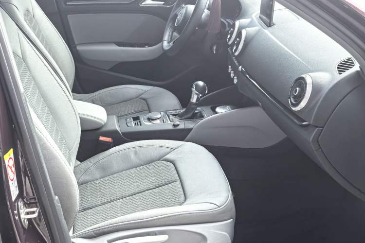 Used Audi A3 2018 30th Anniversary Edition Limousine 35 TFSI Fashion Model Interior 6