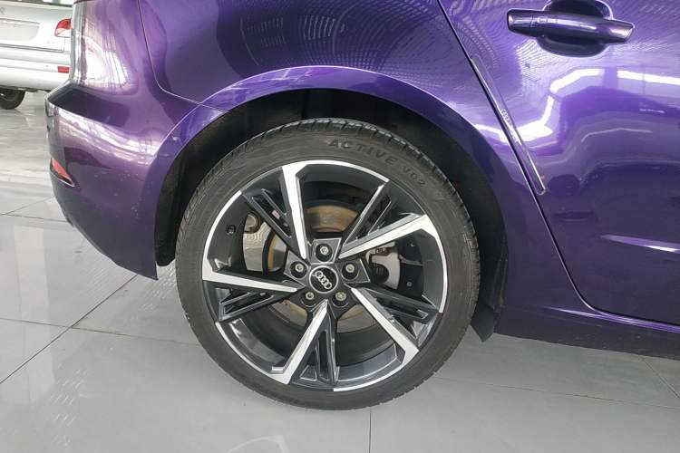 Used Audi A3 2018 30th Anniversary Edition Sportback 35 TFSI Ambition Model Right Rear Wheel Hub