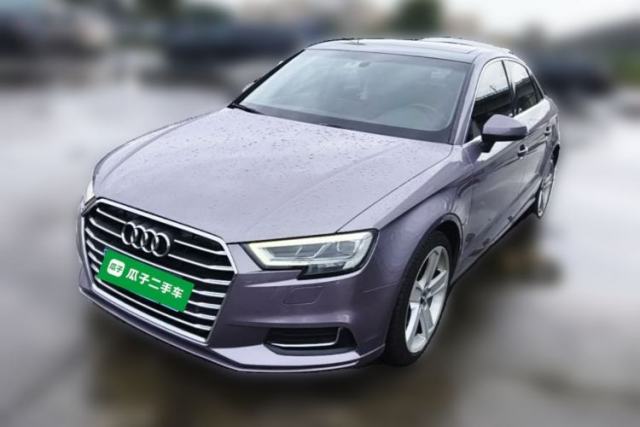 Audi A3 2018 30th Anniversary Edition Limousine 35 TFSI Style Model مستعملة