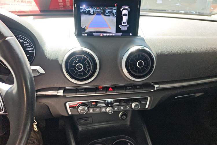 Used Audi A3 2018 30th Anniversary Edition Limousine 40 TFSI Style Model Audio And AC Panel