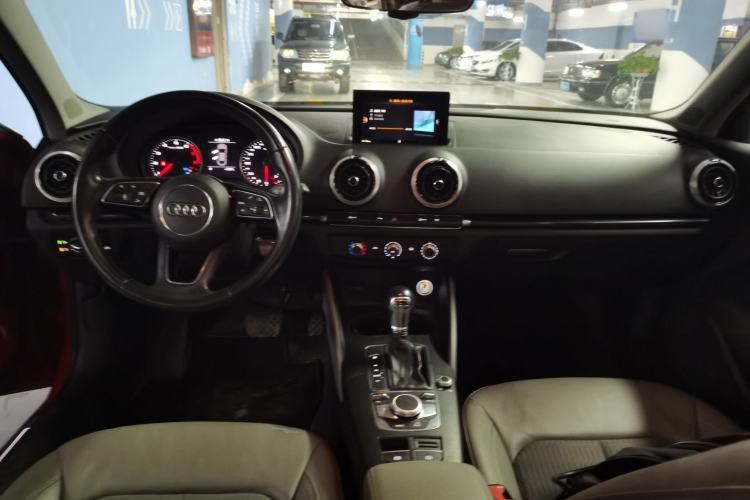 Used Audi A3 2018 30th Anniversary Edition Limousine 35 TFSI Fashion Model Center Console