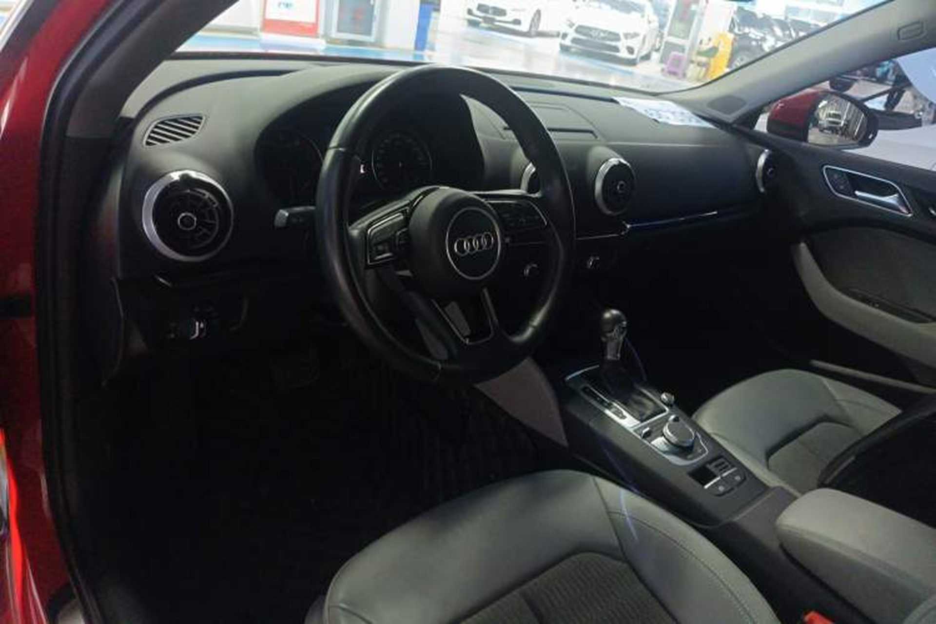Used Audi A3 2018 30th Anniversary Edition Sportback 35 TFSI Fashion Model Center Console