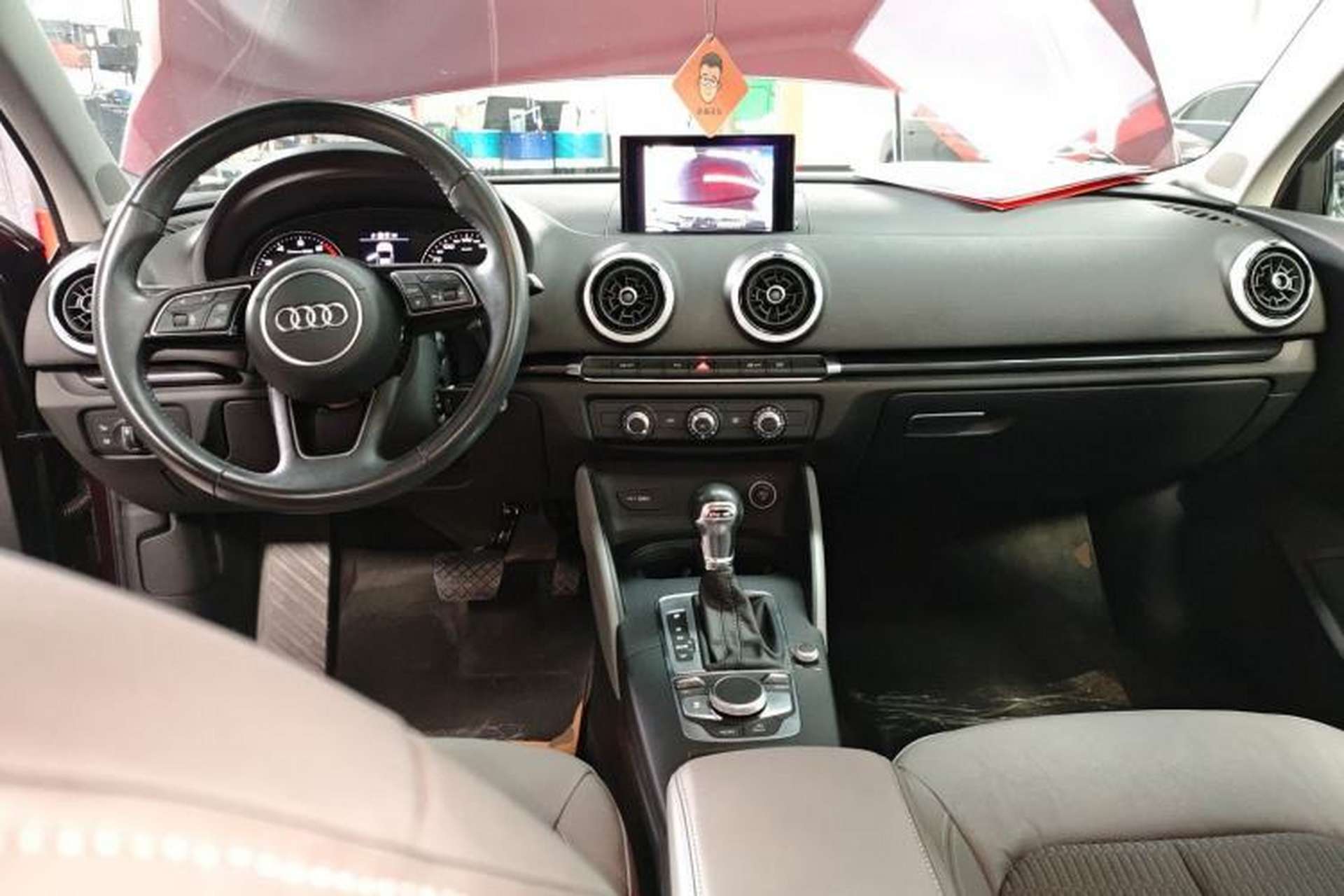 Used Audi A3 2018 30th Anniversary Edition Limousine 35 TFSI Fashion Model Center Console
