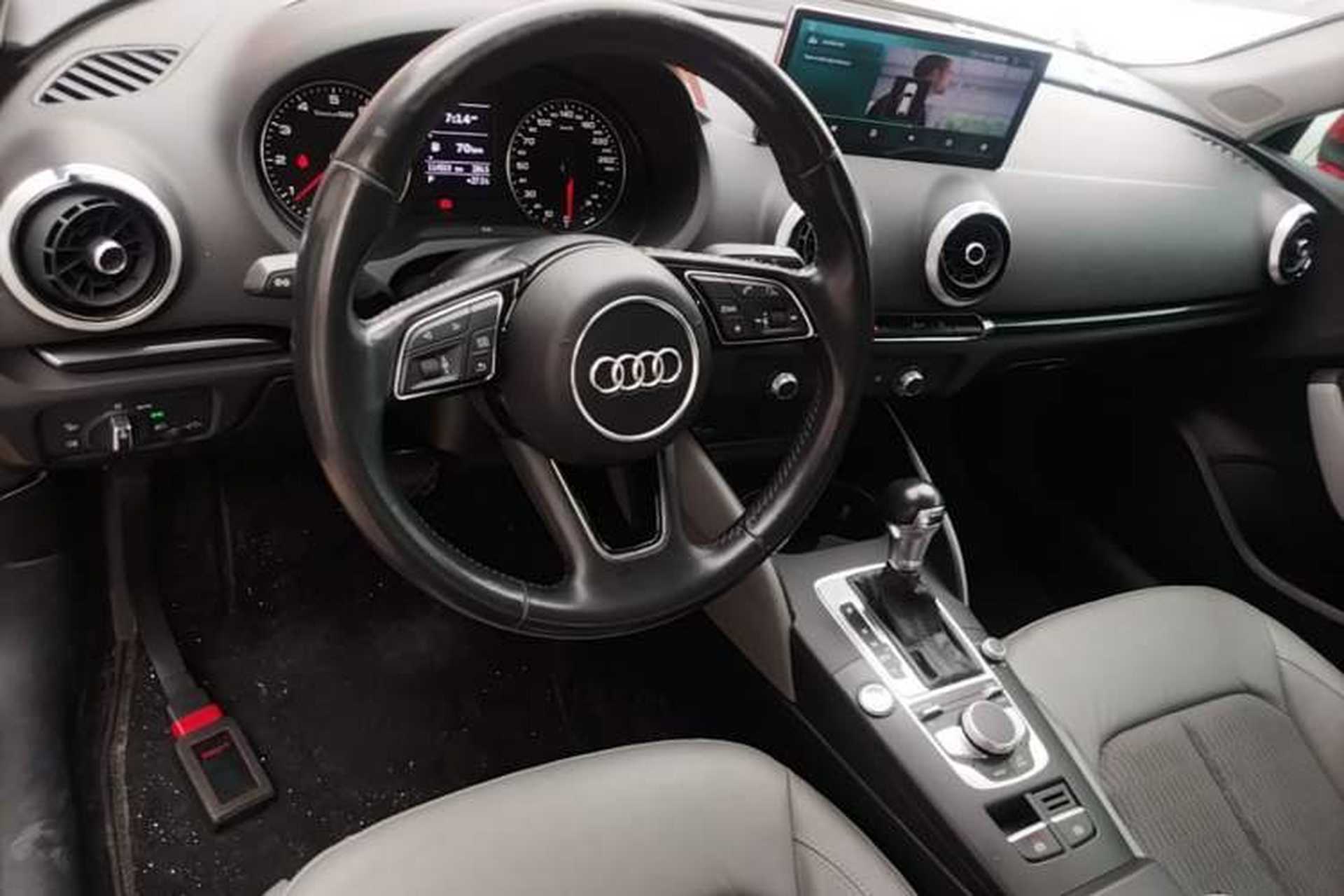 Used Audi A3 2018 30th Anniversary Edition Sportback 35 TFSI Fashion Model Center Console