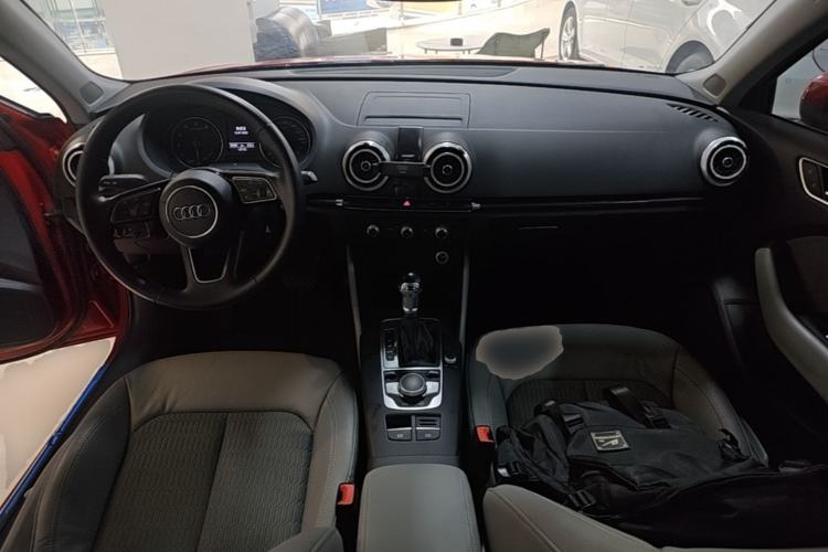 Used Audi A3 2018 30th Anniversary Edition Sportback 35 TFSI Fashion Model Center Console