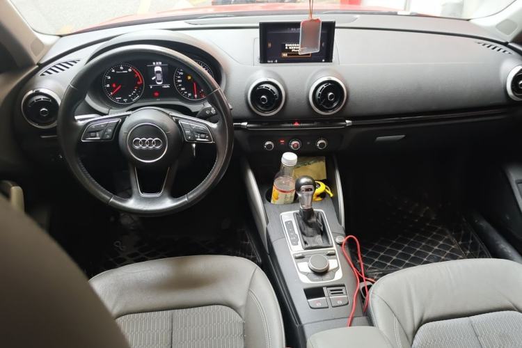 Used Audi A3 2018 30th Anniversary Edition Limousine 35 TFSI Fashion Model Center Console
