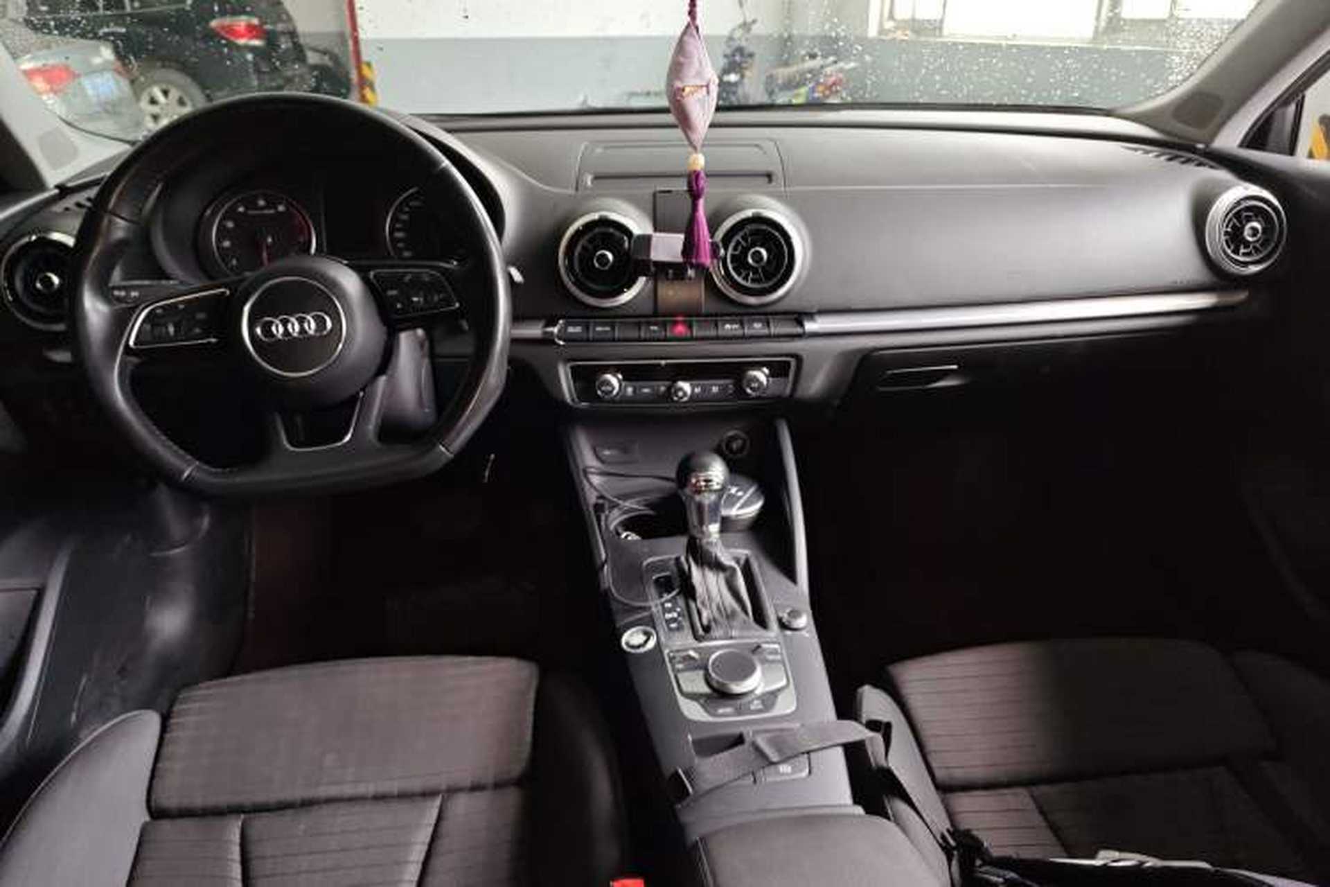 Used Audi A3 2018 30th Anniversary Edition Sportback 40 TFSI Sport Model Center Console