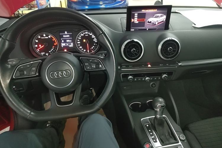 Used Audi A3 2018 30th Anniversary Edition Limousine 35 TFSI Sport Model Center Console