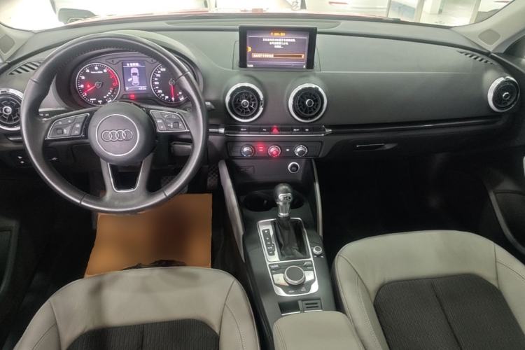 Used Audi A3 2018 30th Anniversary Edition Sportback 35 TFSI Fashion Model Center Console