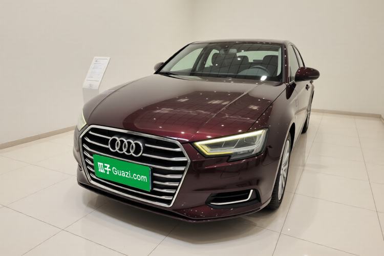 Ojetý Audi A3 2018 30th Anniversary Edition Limousine 40 TFSI Style Model Guazi used car, China used car export, Used car for sale, Used  cars, Cheapest cars for sale