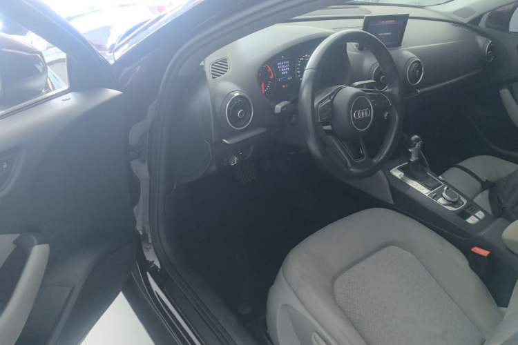 Used Audi A3 2018 30th Anniversary Edition Limousine 35 TFSI Ambition Model Driver Seat