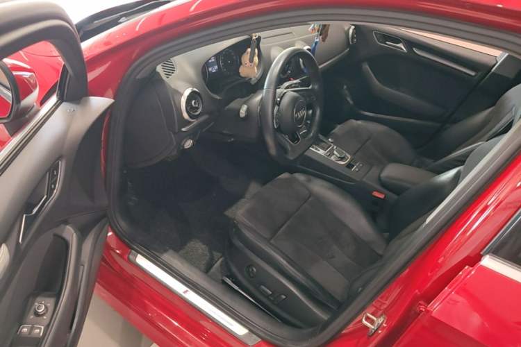 Used Audi A3 2018 30th Anniversary Edition Limousine 35 TFSI Sport Model Driver Seat