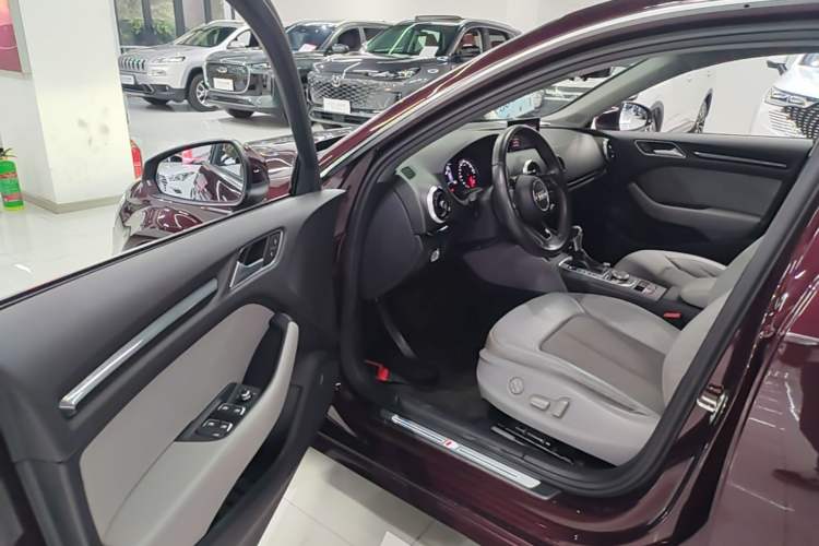 Used Audi A3 2018 30th Anniversary Edition Sportback 35 TFSI Fashion Model Driver Seat