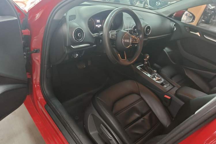 Used Audi A3 2018 30th Anniversary Edition Limousine 35 TFSI Ambition Model Driver Seat