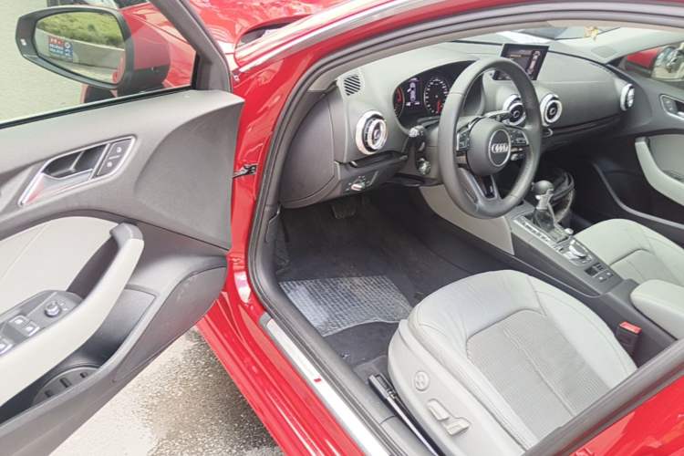 Used Audi A3 2018 30th Anniversary Edition Sportback 35 TFSI Fashion Model Driver Seat