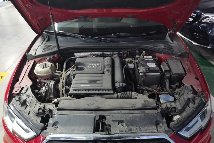 Used Audi A3 2018 30th Anniversary Edition Limousine 35 TFSI Fashion Model Engine Bay