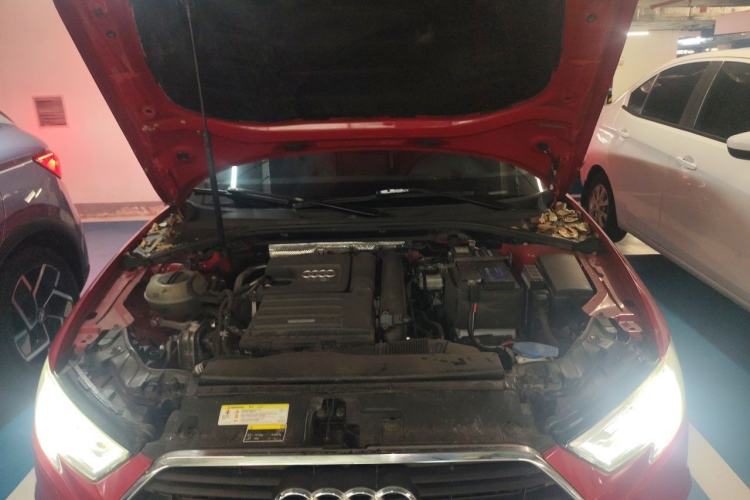 Used Audi A3 2018 30th Anniversary Edition Sportback 35 TFSI Ambition Model Engine Bay